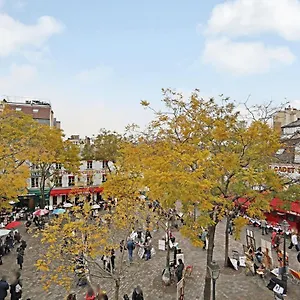 Pick A Flat's On Place Du Tertre Apartment Paris